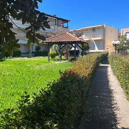 Apartment Ground-floor With Terrace