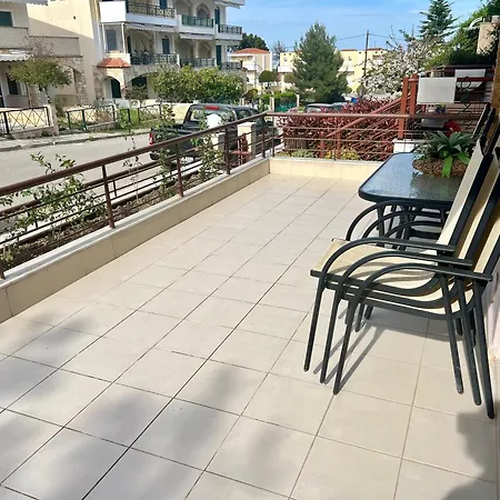 Ground-floor With Terrace *